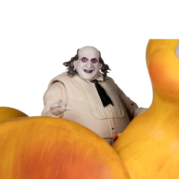 DC Multiverse Batman Returns The Duck & Penguin McFarlane Actionfigur & Vehicle Set